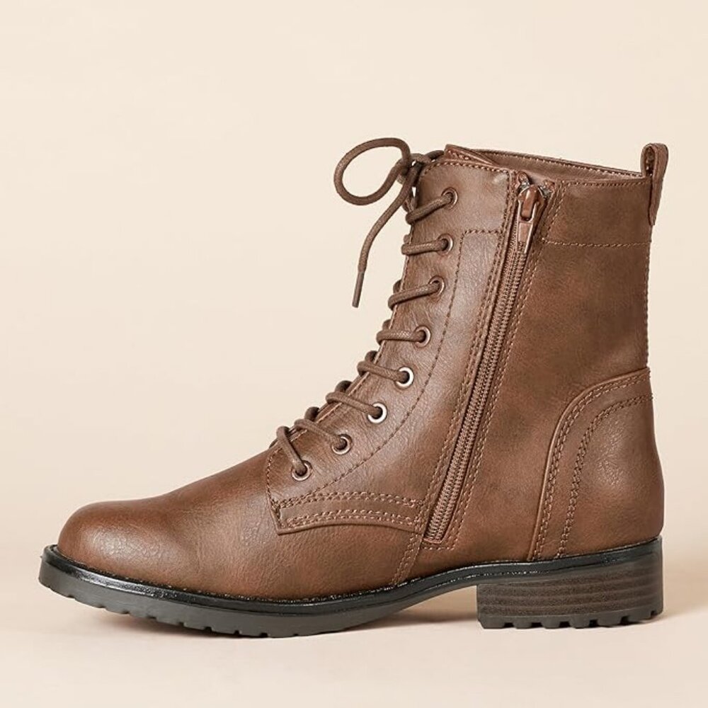 NEW! Women's Amazon Basics Combat Boot Sz 10